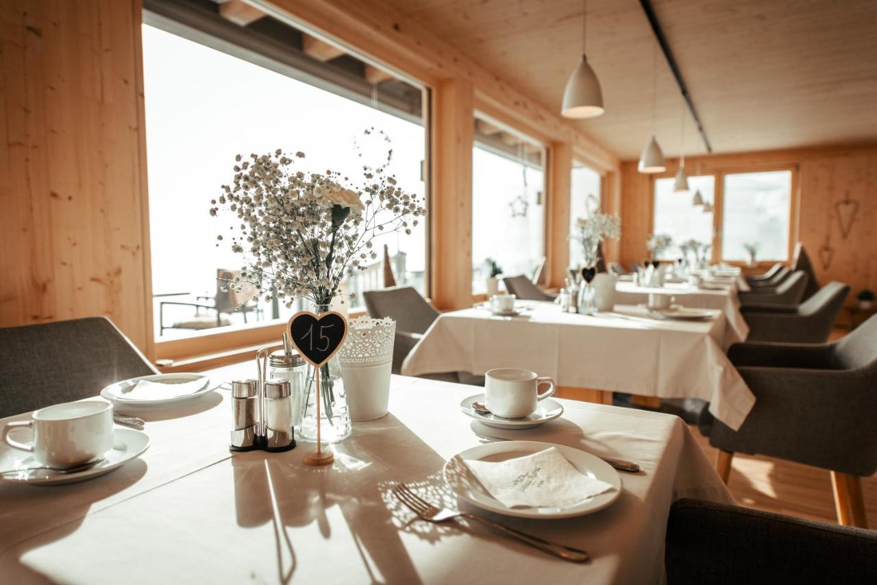 Gaestehaus Mathies Mittelberg Buitenkant foto