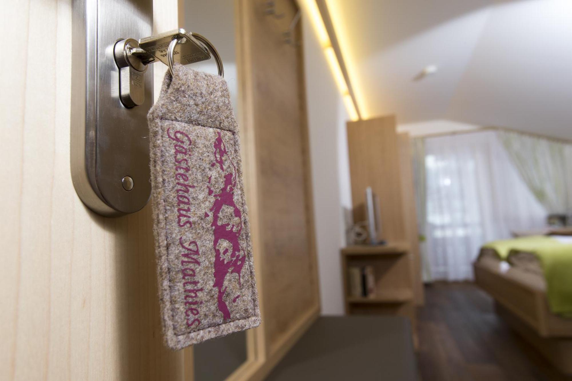 Gaestehaus Mathies Mittelberg Kamer foto