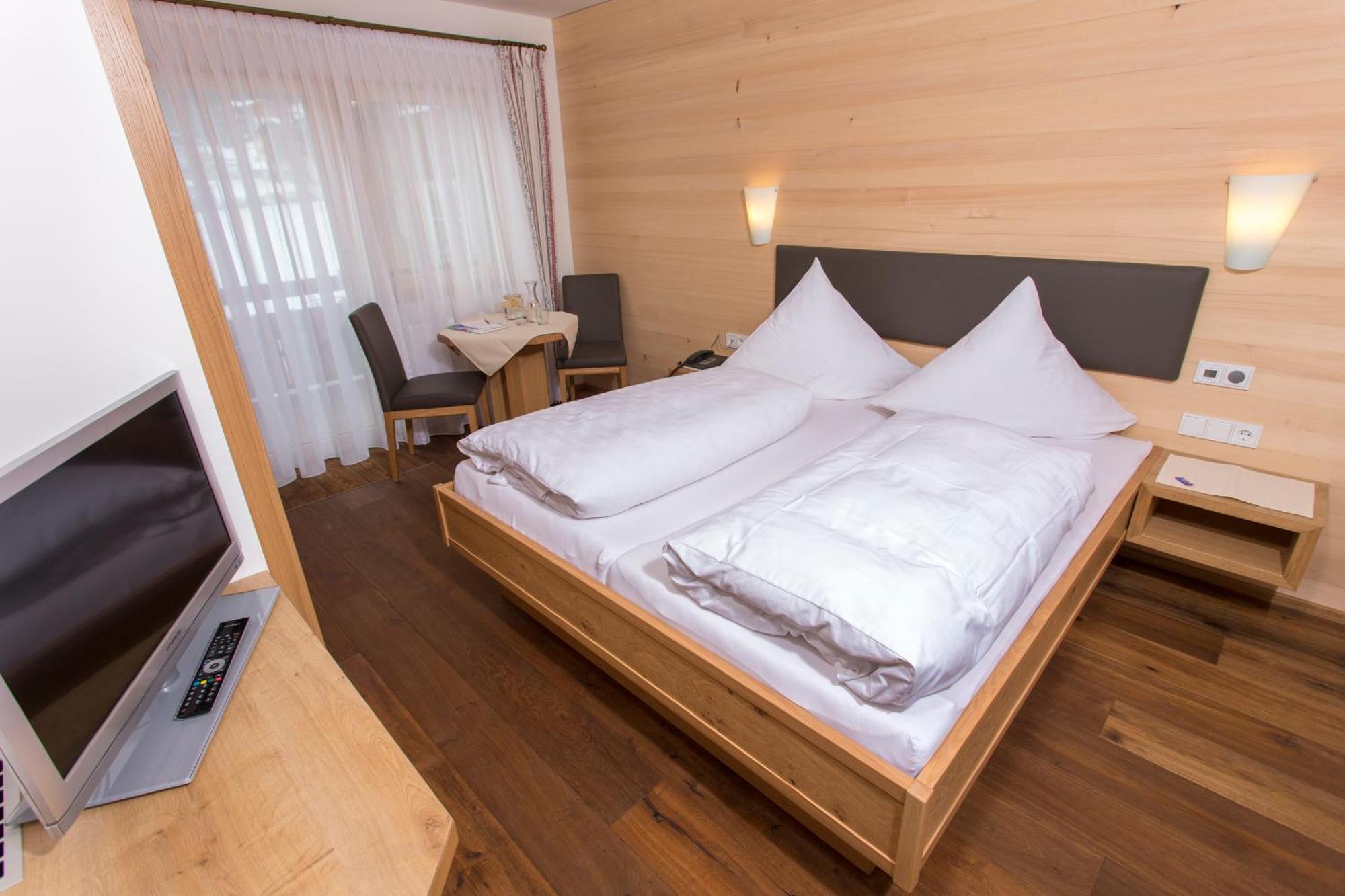 Gaestehaus Mathies Mittelberg Kamer foto